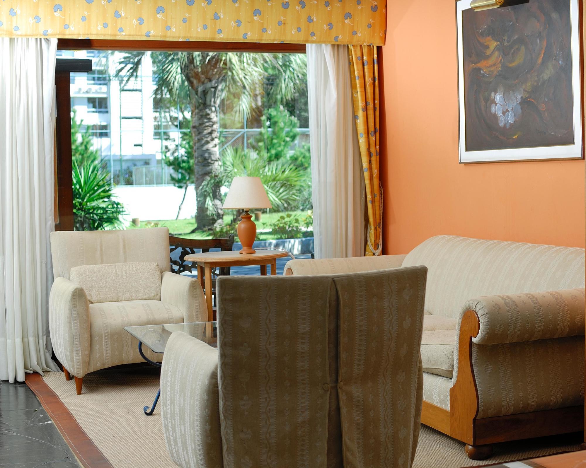 Hotel Oasis Punta del Este Bagian luar foto
